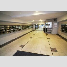 14/15 エントランス