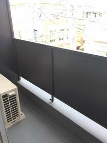 13/16 バルコニー