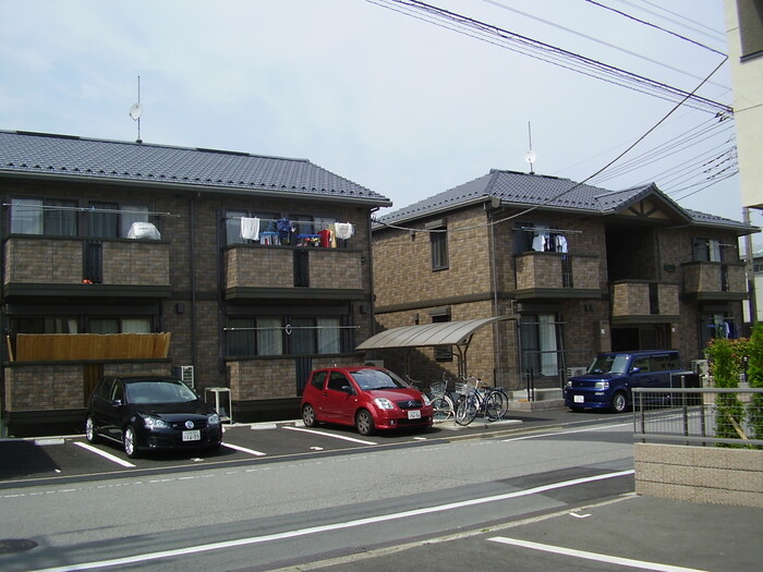 14/18 駐車場