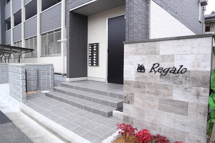 2/8 エントランス