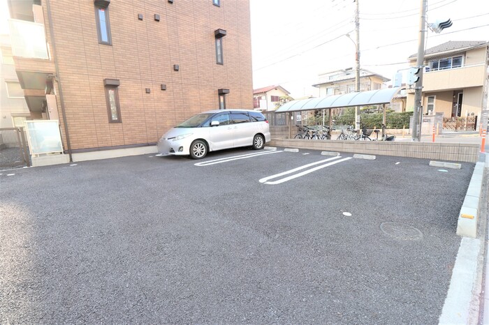 5/5 駐車場