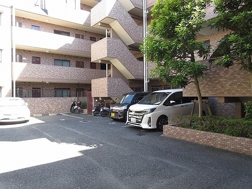 4/4 駐車場