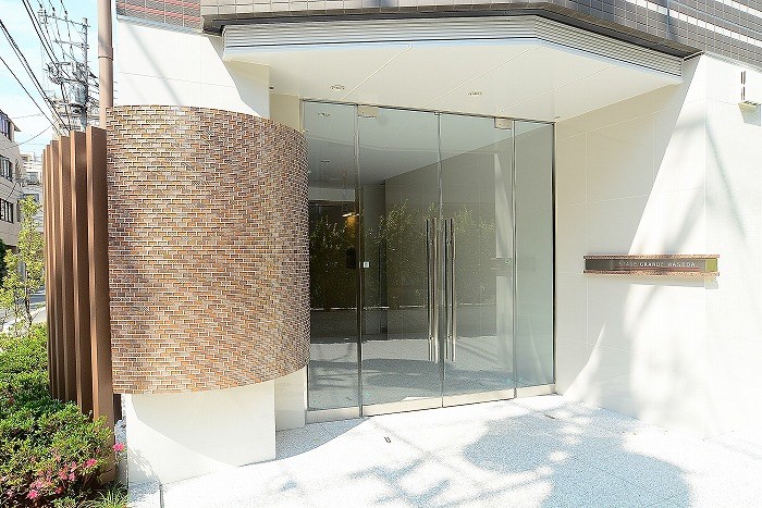 2/8 エントランス