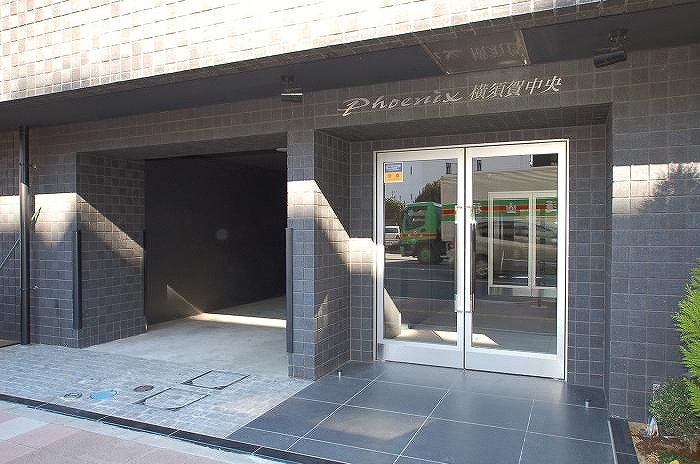 15/15 エントランス