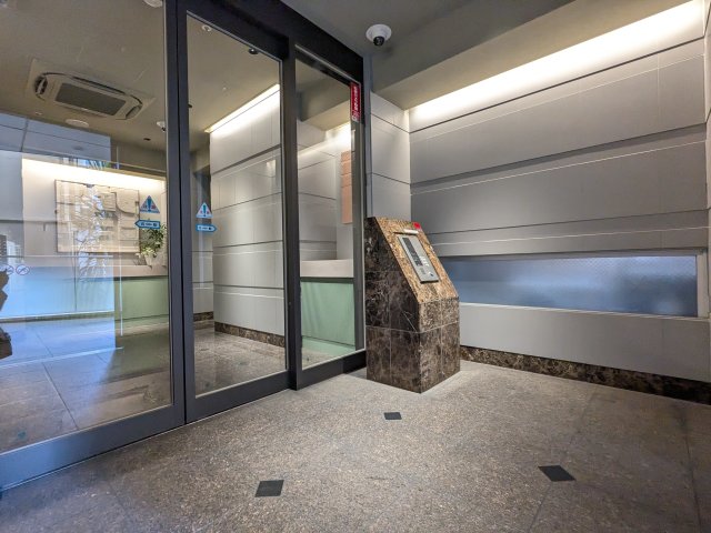 20/25 エントランス