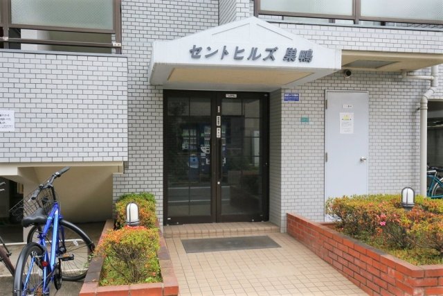 2/4 エントランス