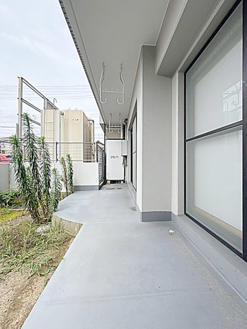 21/28 バルコニー