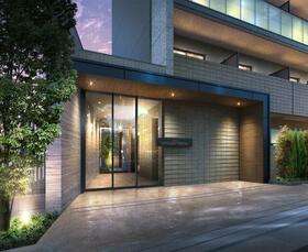 2/2 エントランス