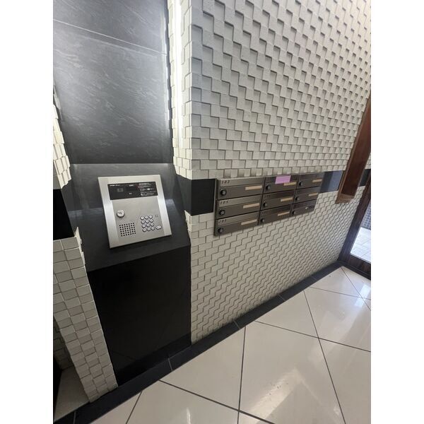 3/3 エントランス