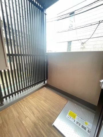 19/23 バルコニー