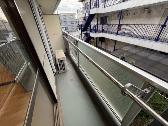 9/9 バルコニー
