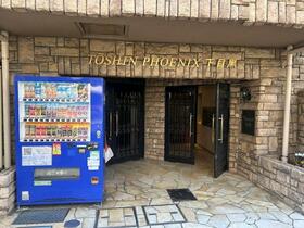 14/14 エントランス