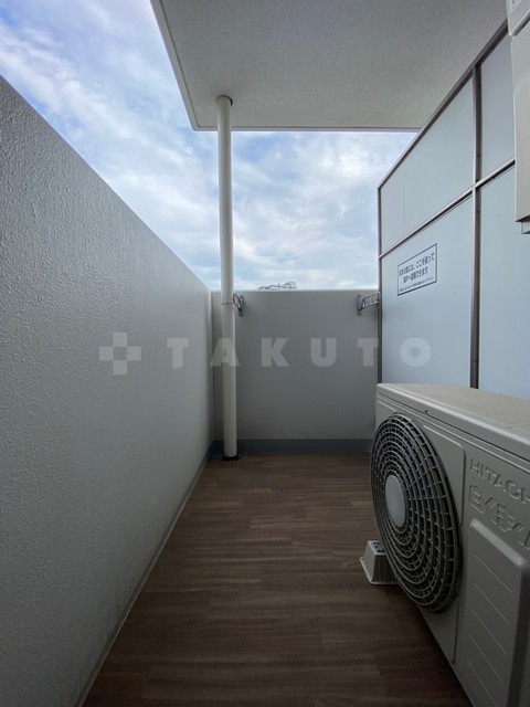 15/26 バルコニー