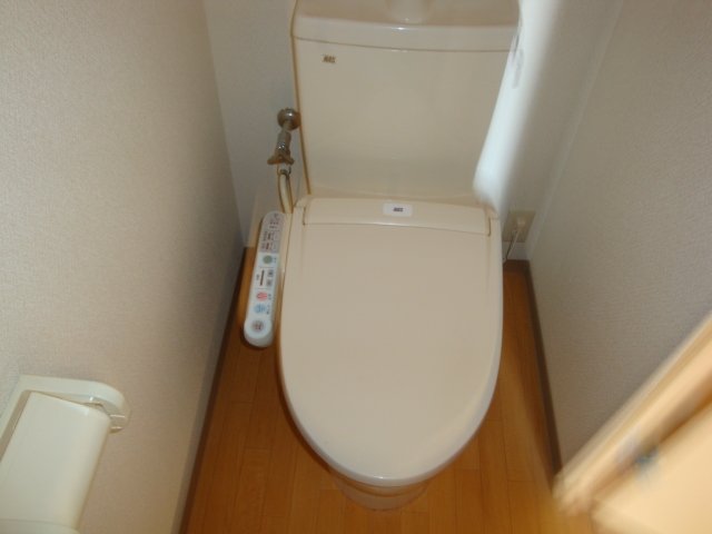 13/30 トイレ