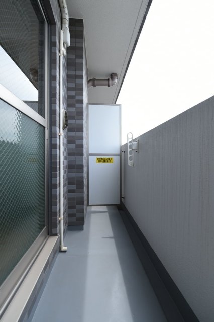 16/23 バルコニー