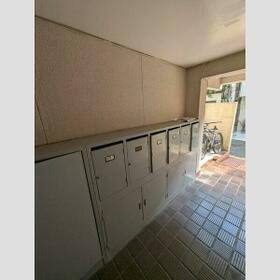 4/5 エントランス