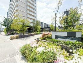 14/16 エントランス