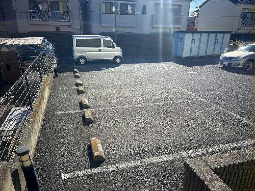 12/16 駐車場