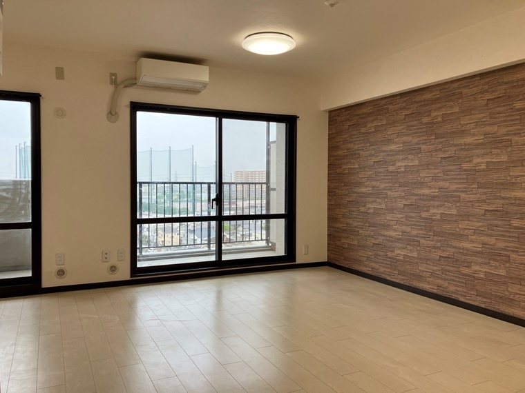 2/3 エントランス