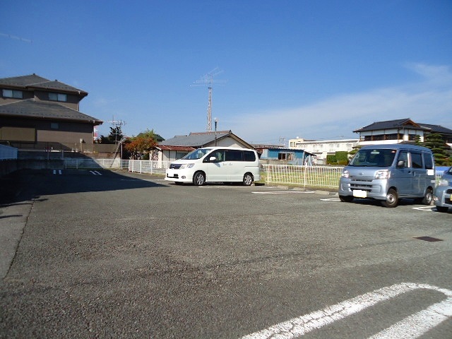 14/20 駐車場