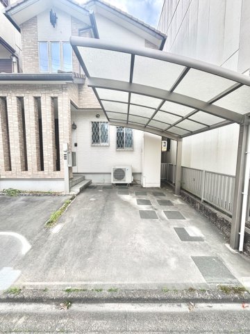 2/2 駐車場