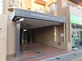 14/14 エントランス