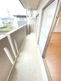 13/16 バルコニー