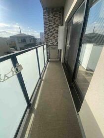 13/16 バルコニー