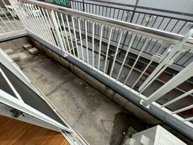 13/14 バルコニー