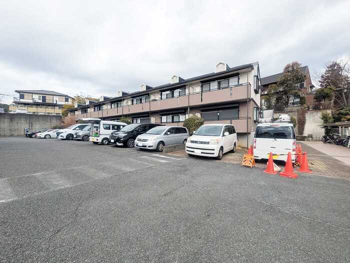 15/16 駐車場