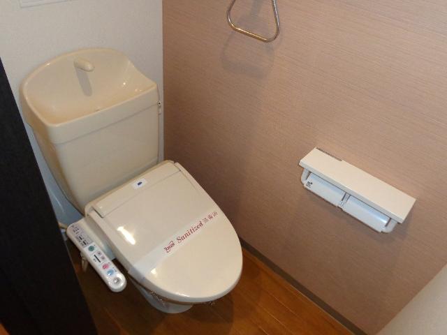 16/27 トイレ