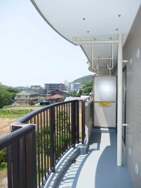 20/27 バルコニー
