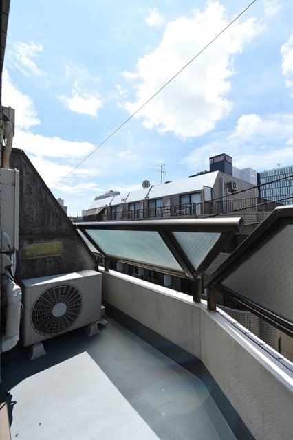 15/22 バルコニー