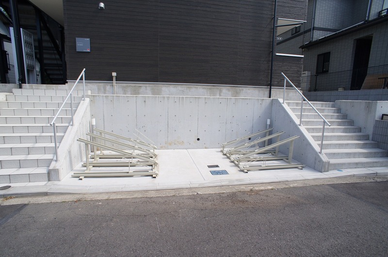 14/14 駐車場