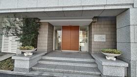 13/15 エントランス