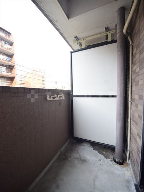 13/25 バルコニー