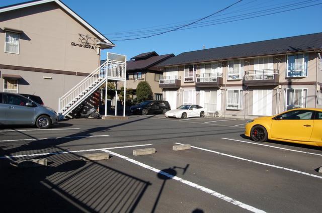 15/18 駐車場
