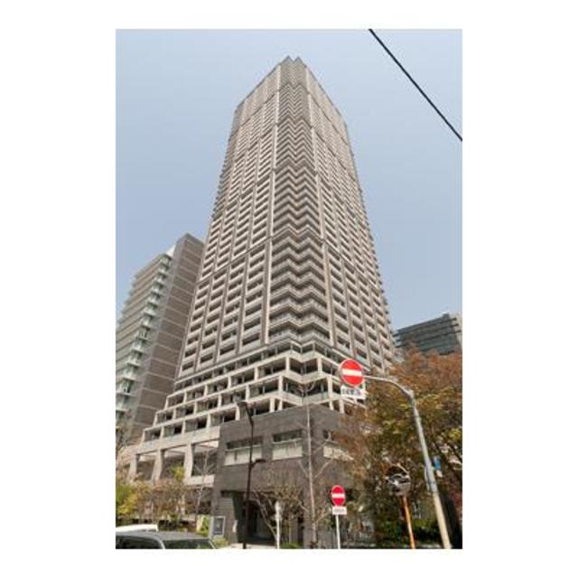 2/4 外観