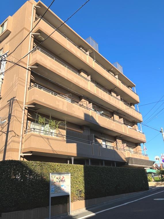 1/16 外観