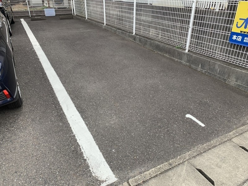 21/30 駐車場