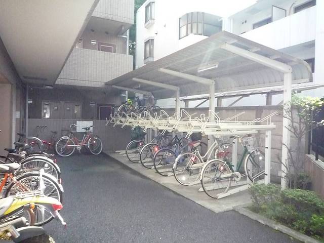 19/24 駐車場