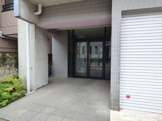 2/10 エントランス