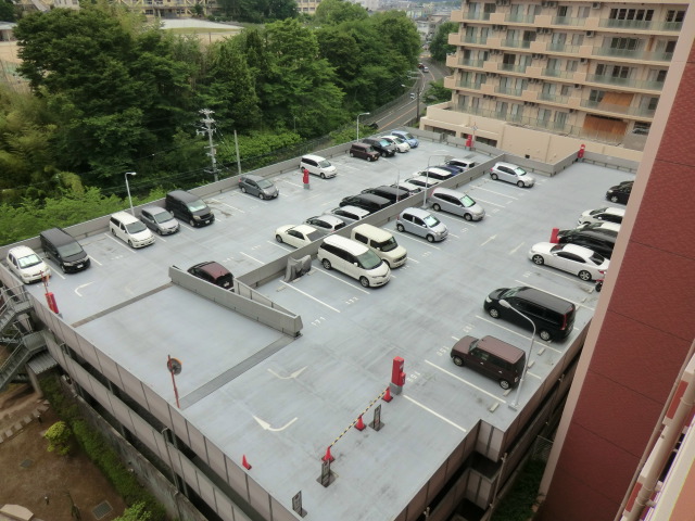 3/4 駐車場