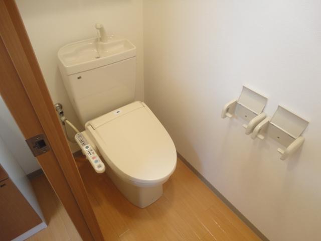 16/28 トイレ