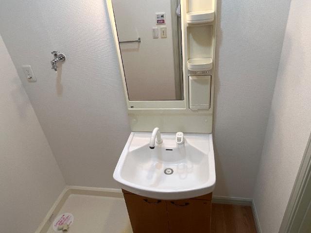17/30 洗面