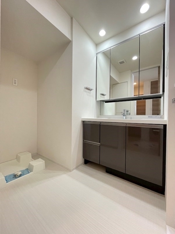 17/25 洗面