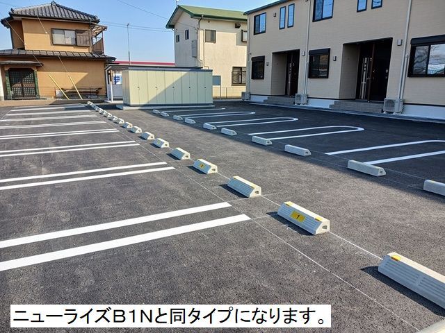 14/20 駐車場
