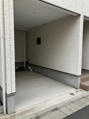 3/3 駐車場