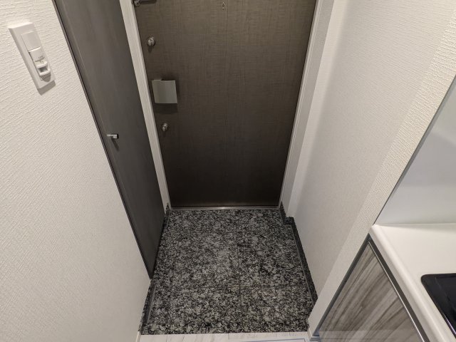 6/24 玄関