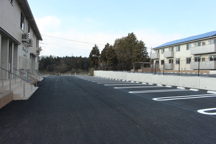 20/28 駐車場
